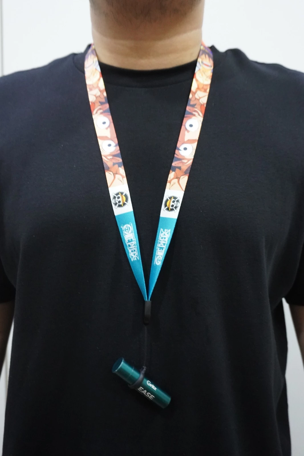 COMBO LIMITED EDITION GRITZ X ONE PIECE BLUE EASE Nasal Stick Inhaler- 1 pcs EASE+1x Botol Minyak Pati Refill (5ml) + Percuma Tali Lanyard Edisi Terhad